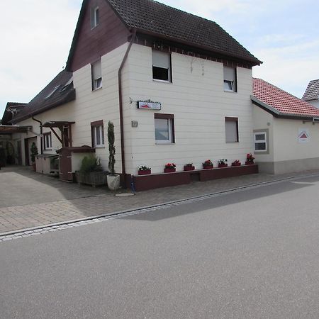 Отель Gastehaus Stramka Руст Экстерьер фото